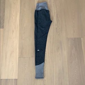 Alo two-toned yoga pants